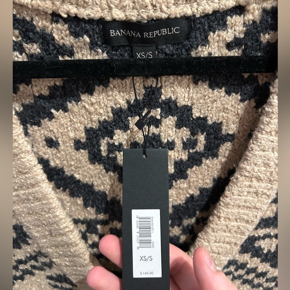 Banana Republic Oversized Sweater vest - Picture 2 of 4